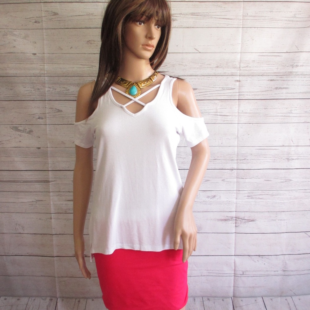 NWT - CHA CHA VENTE stretchy knit top - sz PS